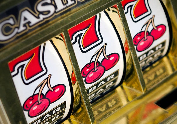 Dragon Fishing live table interface on gigi togel mobile app